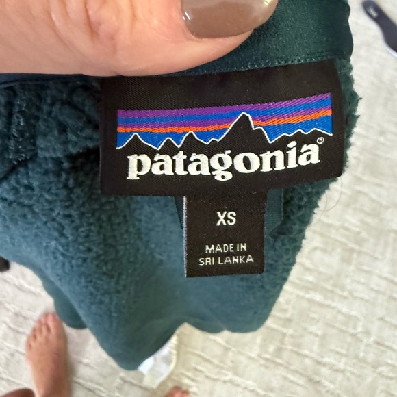 Patagonia Women's Utility Jacket - Picture 5 of 6